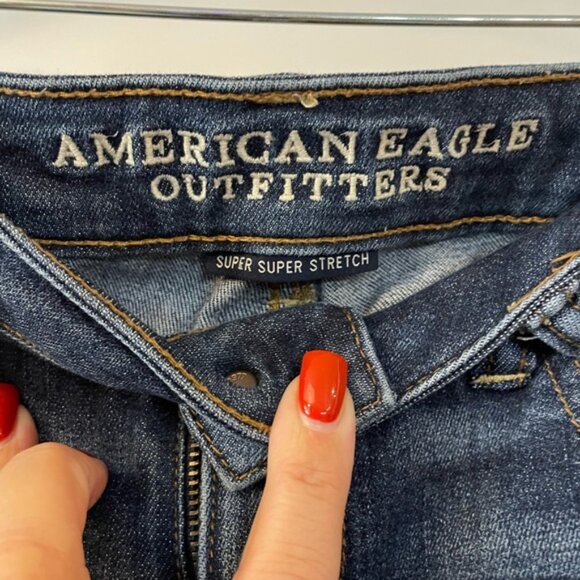 American Eagle Outfitters Dark Wash Skinny Jeans Super Super Stretch - Picture 4 of 5